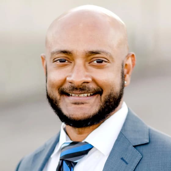 Chris Fernando